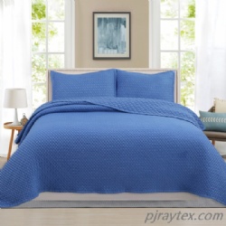 Pigment washed polyester woven cationic stitchinng bedspread